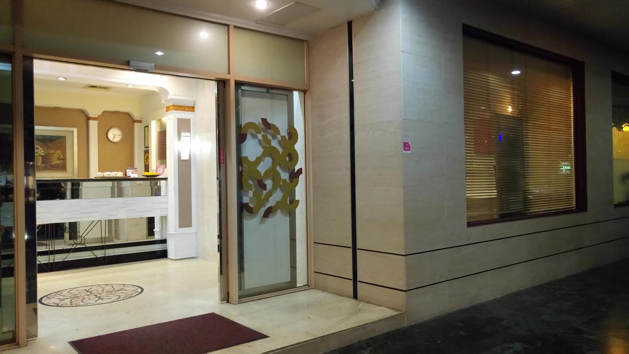 苓雅大飯店 Lingyea Hotel Kaohsiung Exterior photo